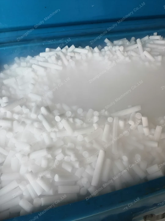 almacenamiento de pellets de hielo seco