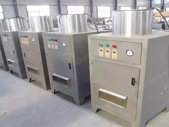 ニンニクピーラーは在庫あり