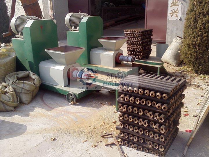 machine à briquettes de sciure de bois