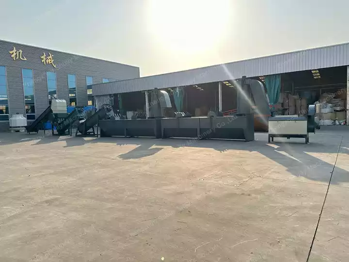 plastik geri dönüşüm ekipmanı için müşteri ziyareti