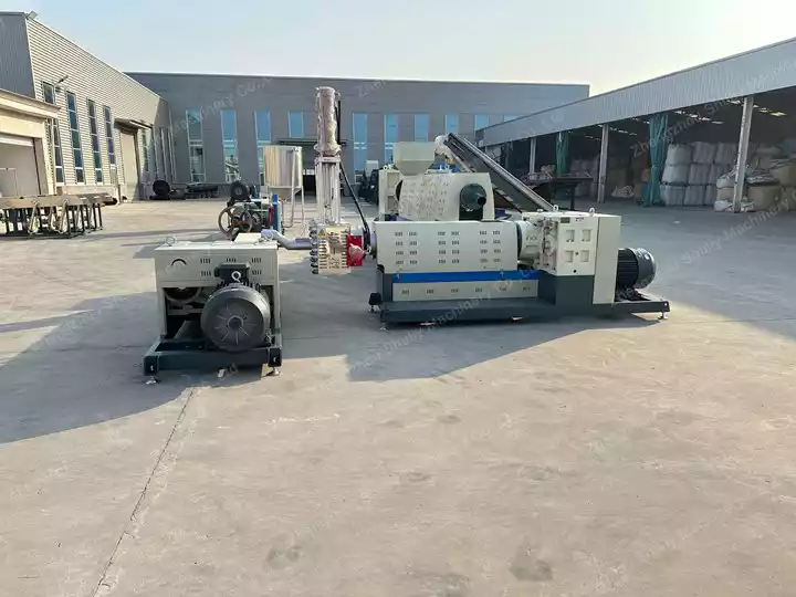 Nijerya için plastik geri dönüşüm makinesi